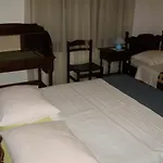 Juran בית הארחה 3*