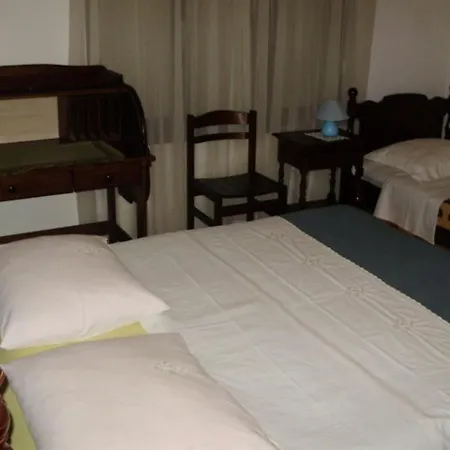 Juran Guest house *